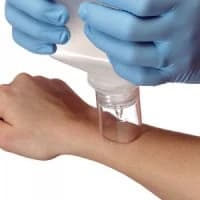 BSN Medical #7446801, SplashCap Wound Shield f/Irrigation 100/CS Image BSN Medical #7446801, SplashCap Wound Shield f/Irrigation 100/CS Image